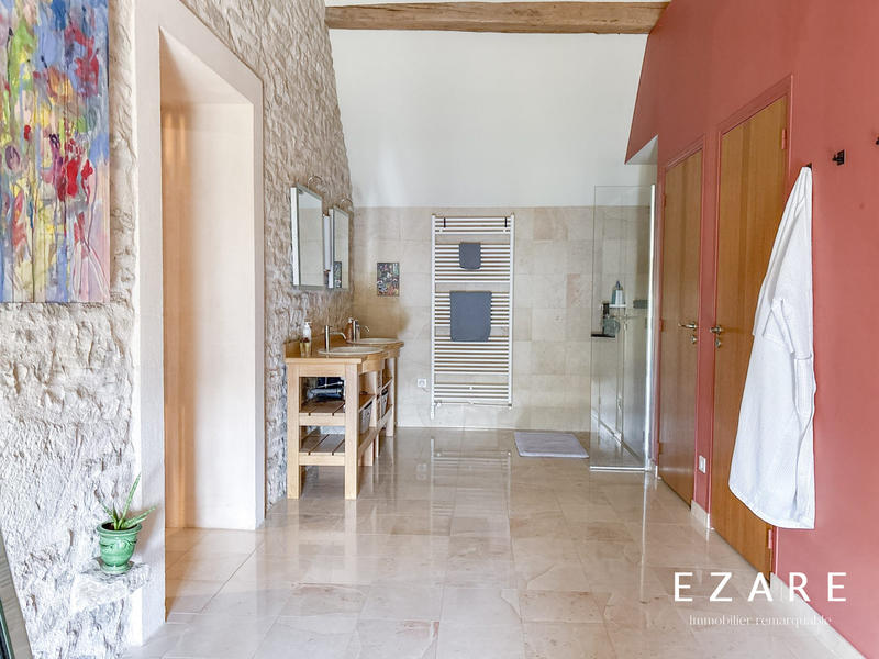 Maison ancienne - 465 m² - 9 pièces