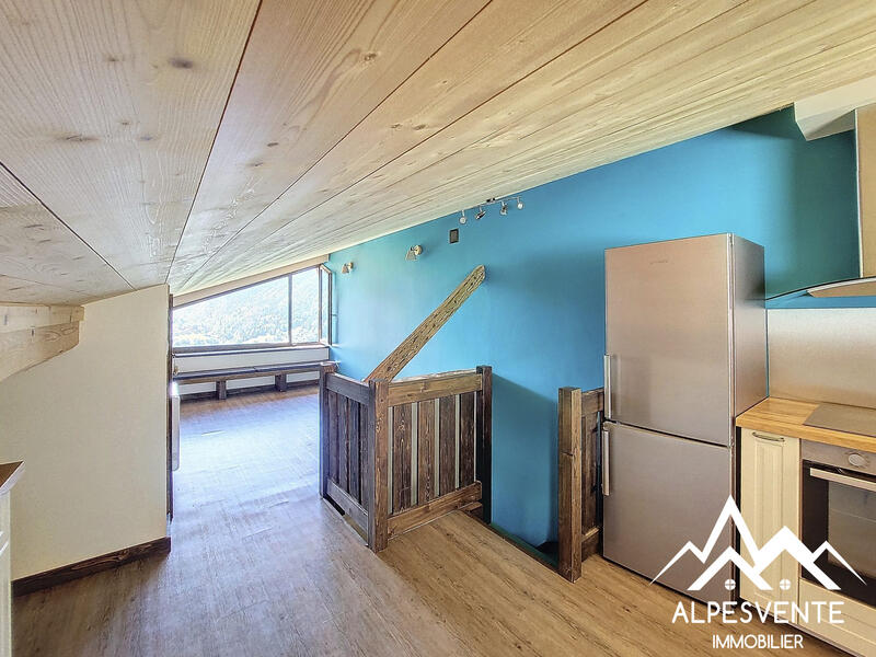 Appartement - 83 m² - 4 pièces