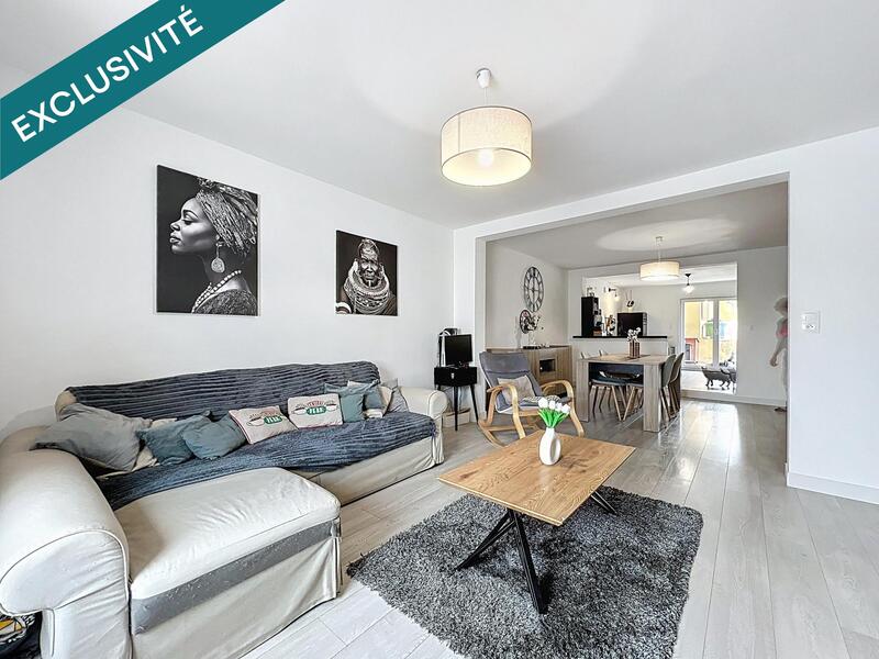 Maison - 121 m² - 5 pièces