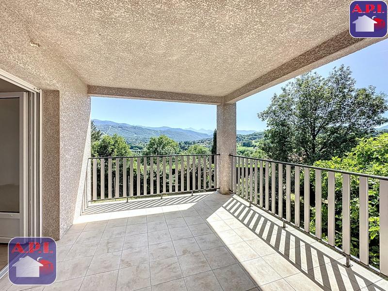 Maison - 164 m² - 6 pièces