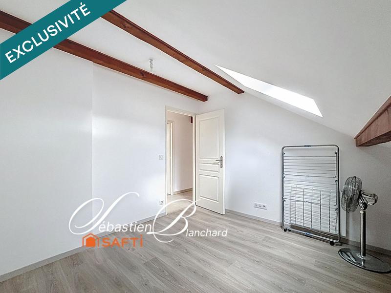 Villa - 270 m² - 9 pièces