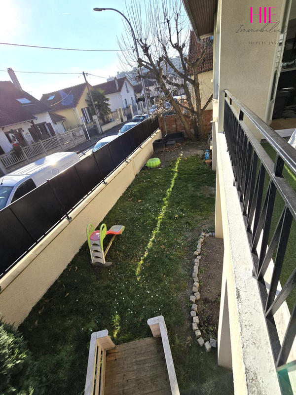 Maison traditionnelle - 125 m² - 6 pièces