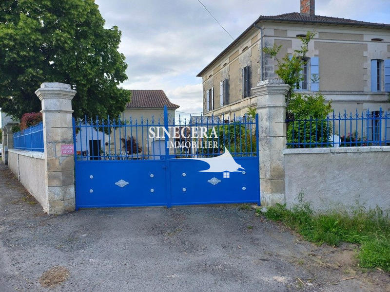 Maison ancienne - 175 m² - 7 pièces