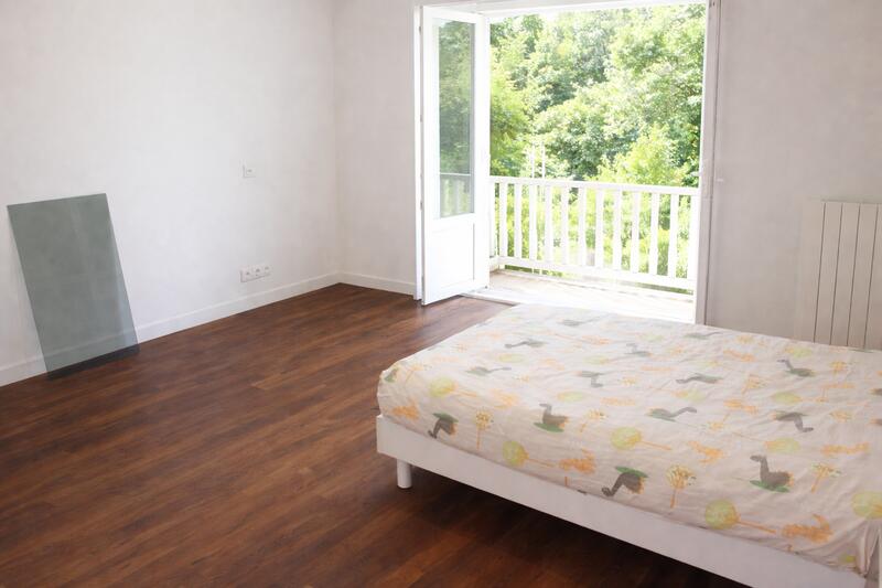 Maison - 197 m² - 8 pièces