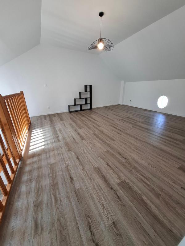 Duplex - 124 m² - 4 pièces