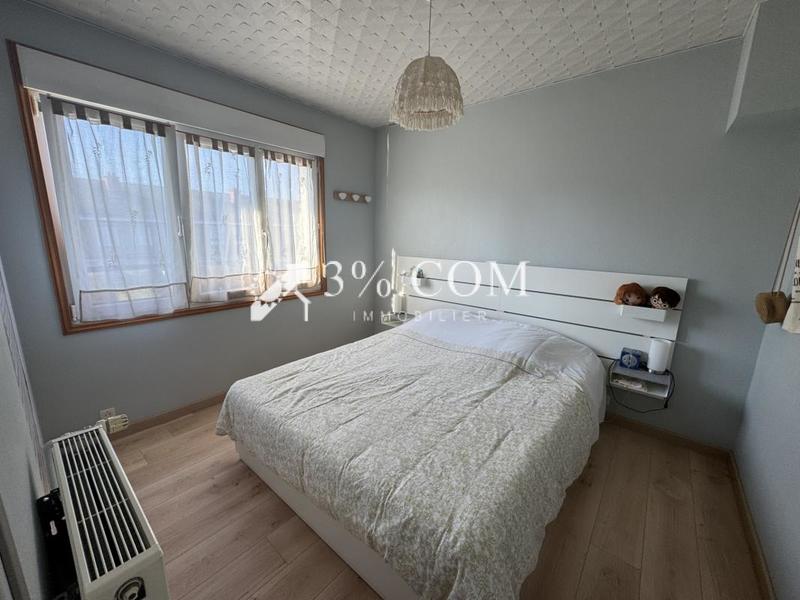 Maison - 92 m² - 6 pièces