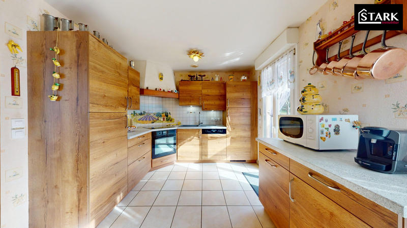 Maison - 102 m² - 5 pièces