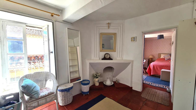 Maison traditionnelle - 75 m² - 5 pièces