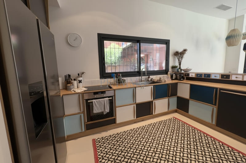 Villa - 180 m² - 7 pièces