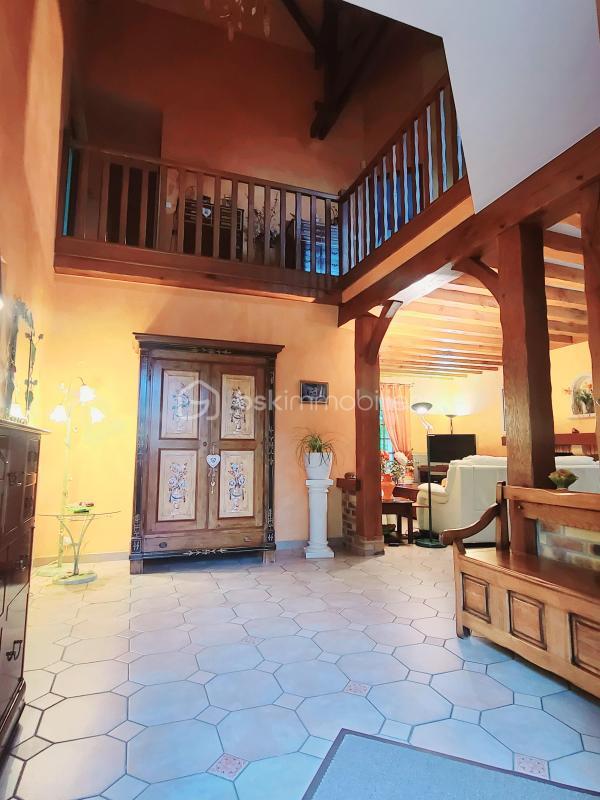 Maison - 306 m² - 8 pièces