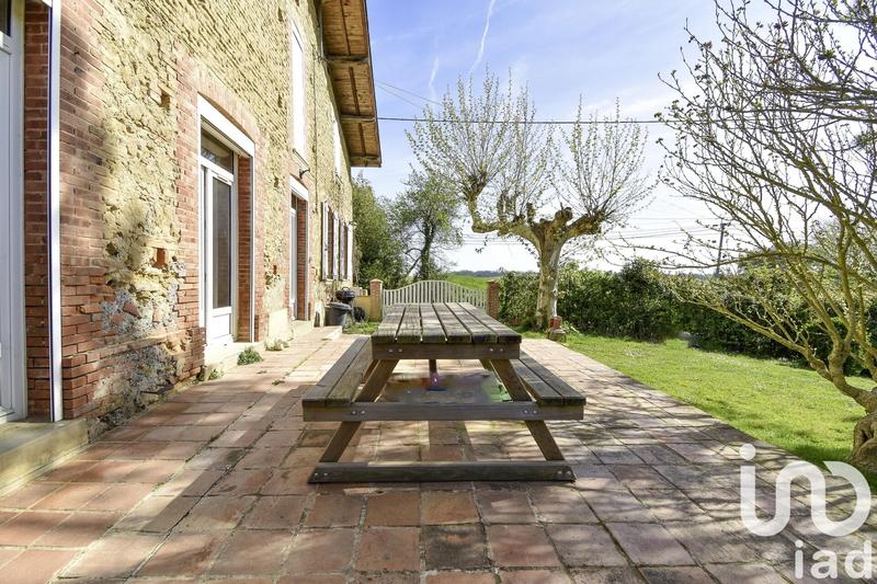 Maison - 178 m² - 5 pièces