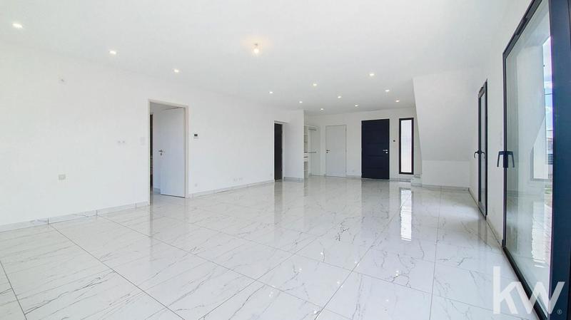 Maison - 143 m² - 5 pièces