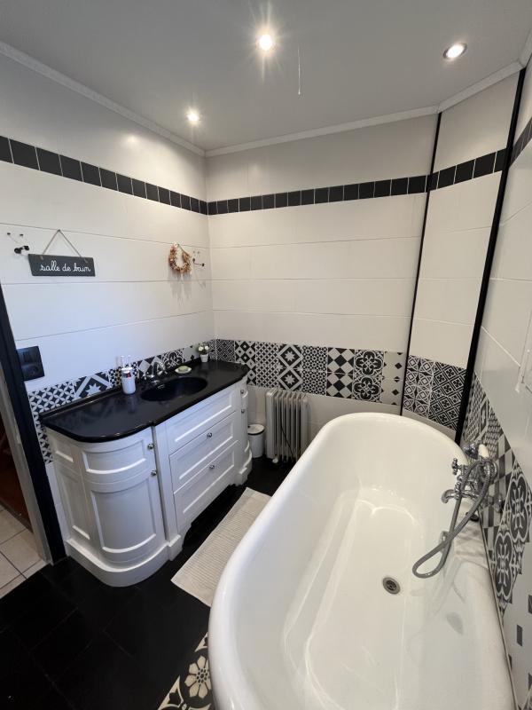 Maison - 109 m² - 5 pièces