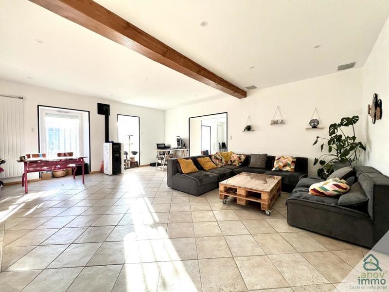 Maison - 190 m² - 5 pièces