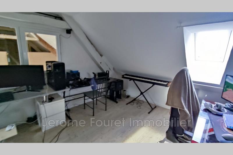 Maison - 256 m² - 7 pièces