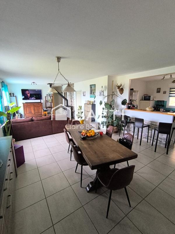 Maison - 96 m² - 4 pièces