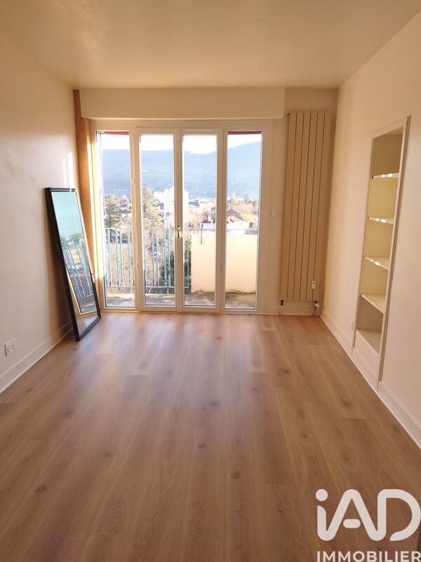 Appartement - 142 m² - 5 pièces