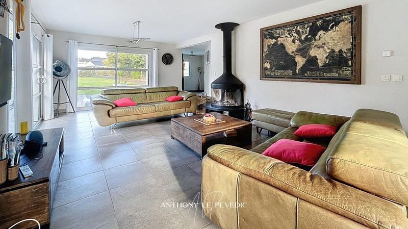 Maison - 146 m² - 7 pièces