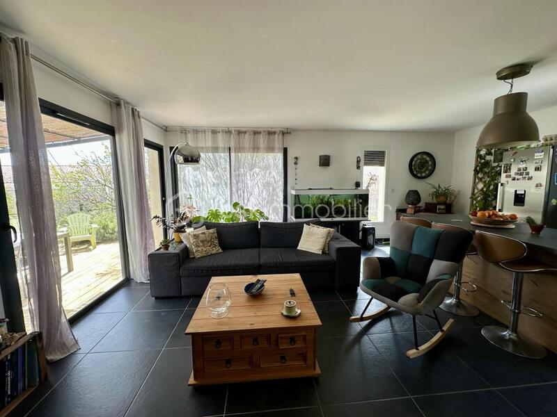 Villa - 96 m² - 4 pièces