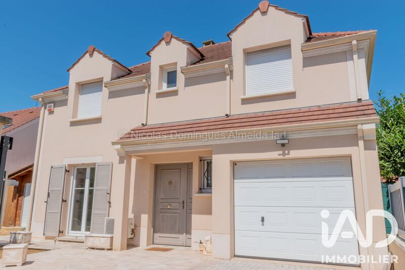 Maison - 127 m² - 6 pièces