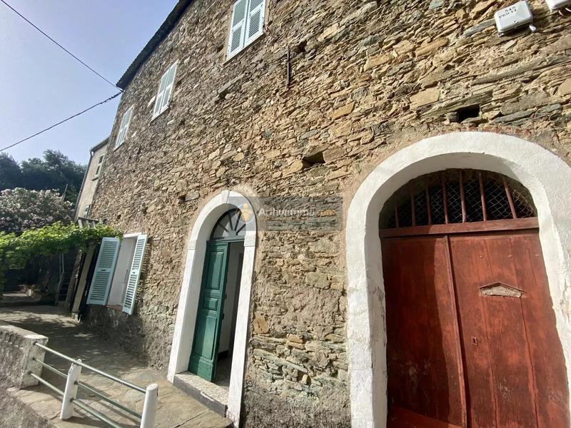 Maison - 145 m² - 7 pièces