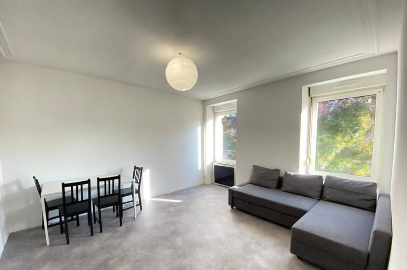 Immeuble - 210 m² - 12 pièces