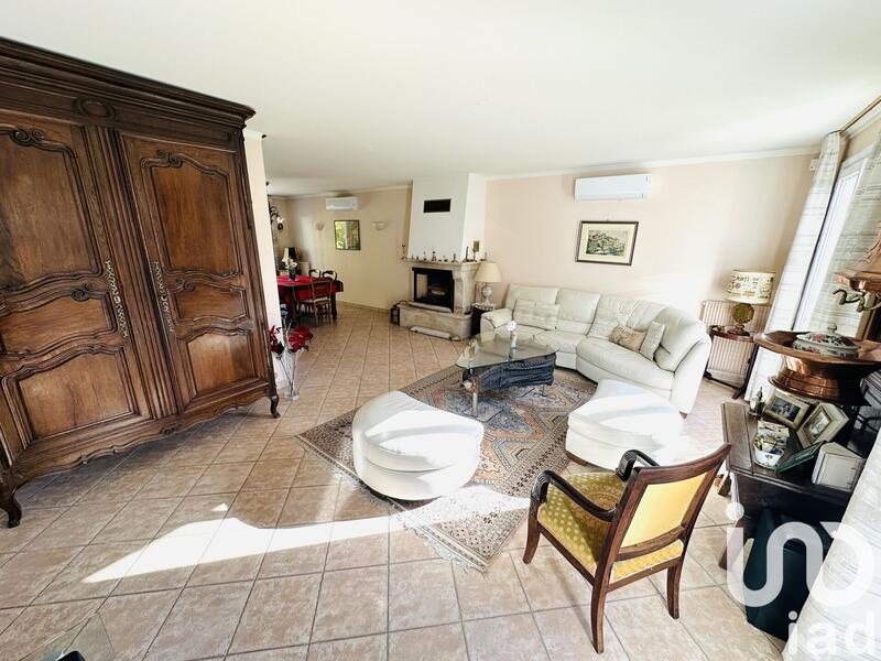 Maison - 160 m² - 8 pièces