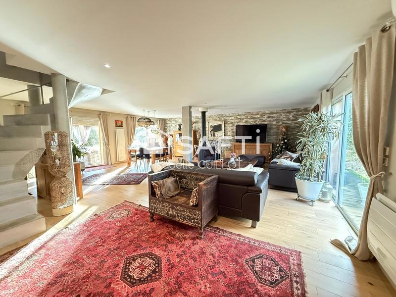 Villa - 188 m² - 5 pièces