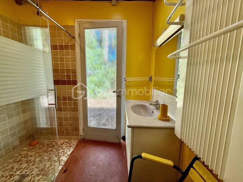 Maison - 96 m² - 5 pièces