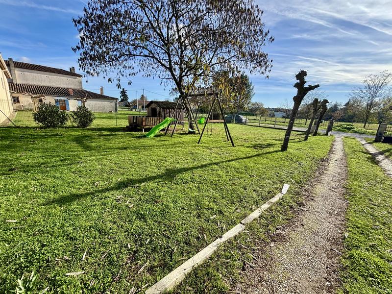 Maison en pierre - 122 m² - 5 pièces