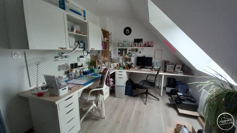 Maison - 95 m² - 4 pièces