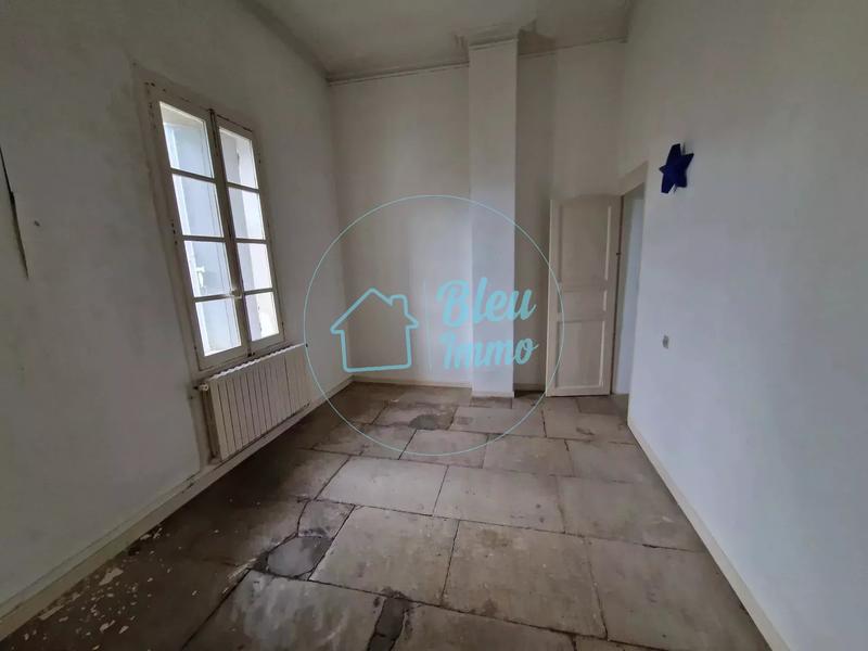 Grange - 526 m² - 6 pièces