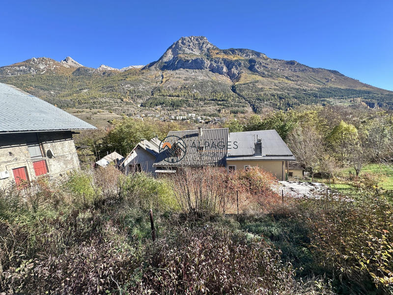 Châlet - 350 m² - 6 pièces