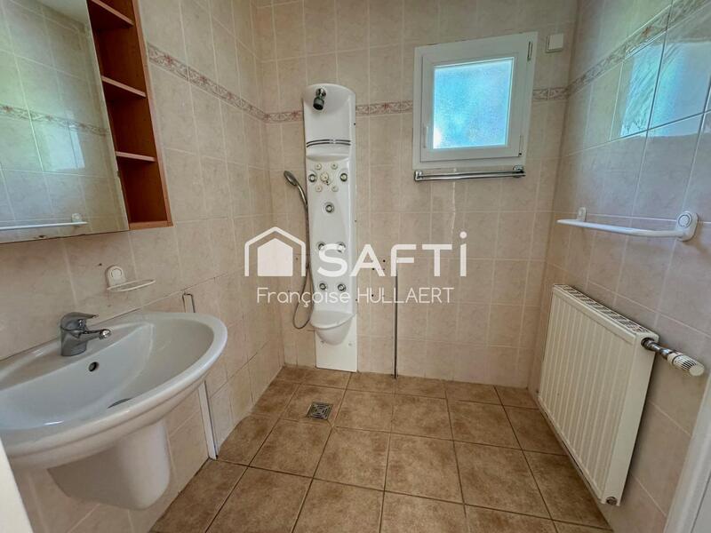 Maison - 104 m² - 4 pièces