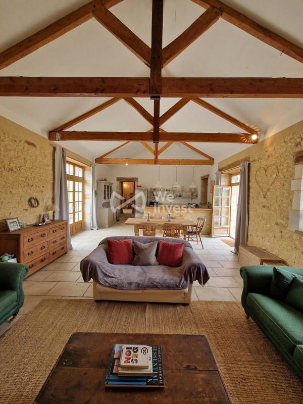 Maison - 200 m² - 8 pièces