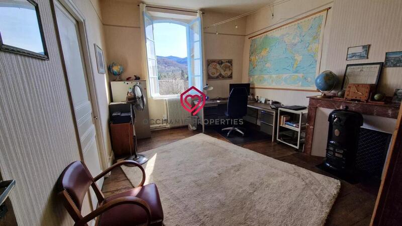 Appartement - 187 m² - 8 pièces