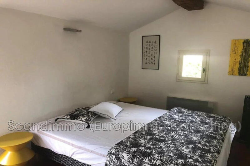 Maison - 430 m² - 15 pièces