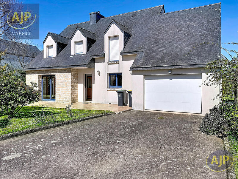 Maison - 145 m² - 7 pièces