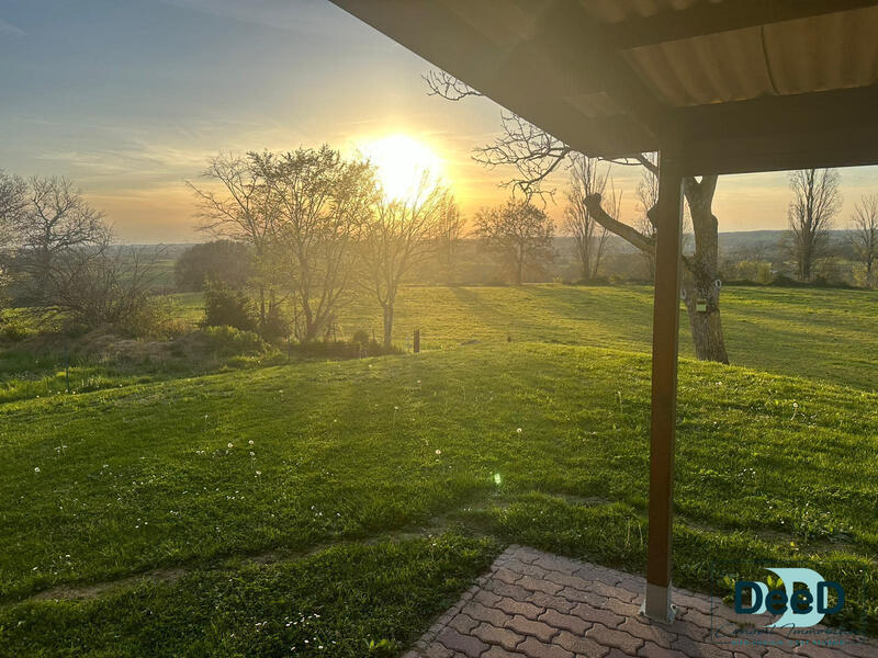 Maison - 89 m² - 5 pièces