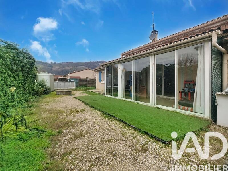 Maison - 105 m² - 6 pièces