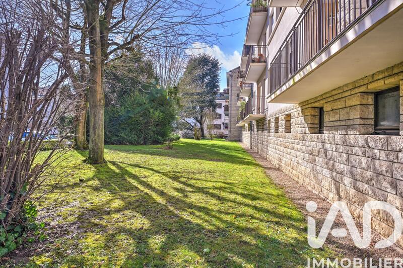 Appartement - 77 m² - 3 pièces