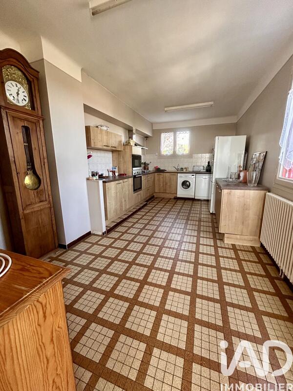 Maison - 175 m² - 6 pièces