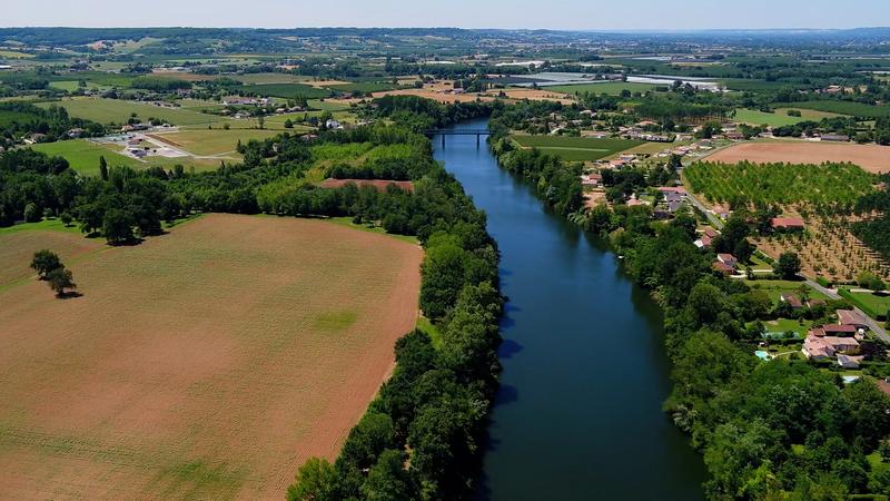 Au fil du Lot à bicyclette