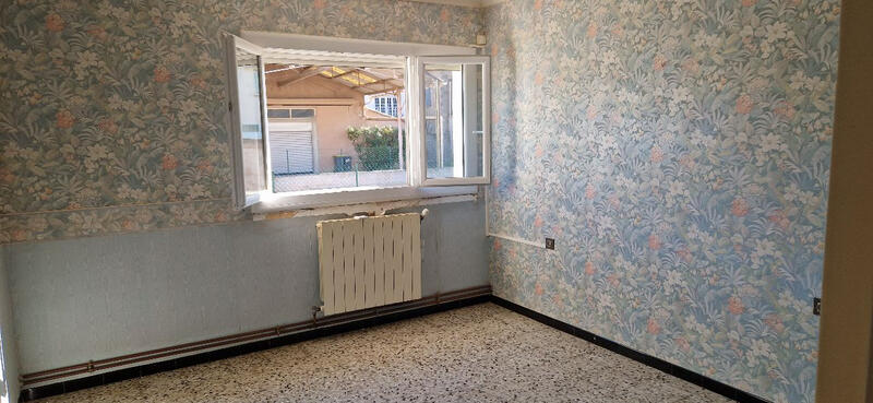 Villa - 96 m² - 5 pièces