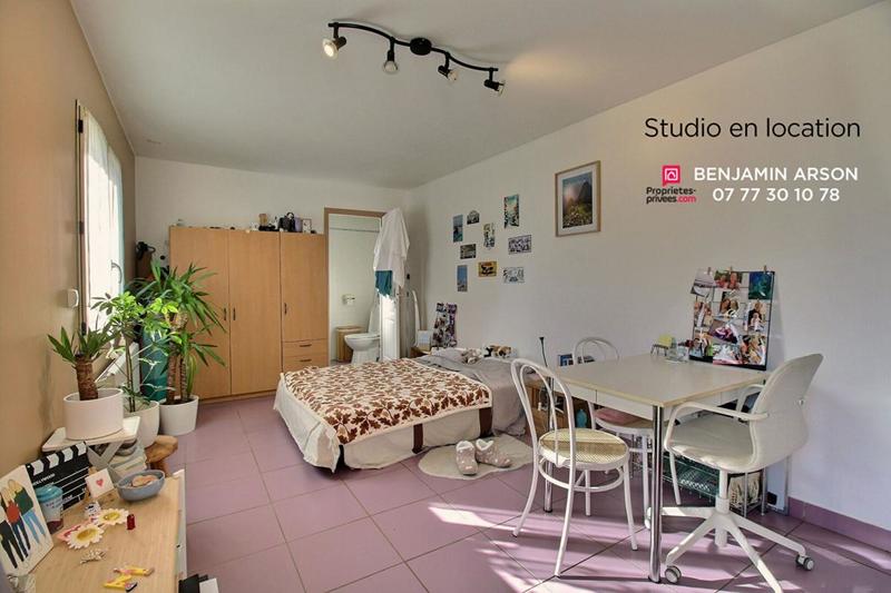 Maison - 177 m² - 8 pièces