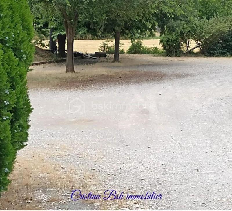 Local commercial - 260 m² - 7 pièces