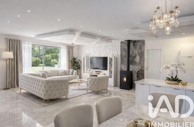 Maison - 110 m² - 4 pièces