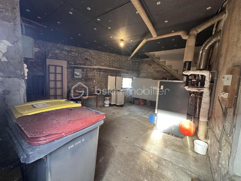 Maison - 110 m² - 6 pièces