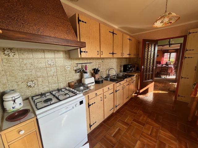 Maison - 106 m² - 6 pièces