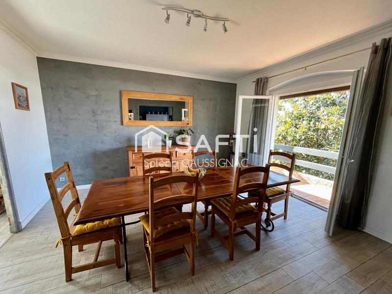 Maison - 251 m² - 8 pièces